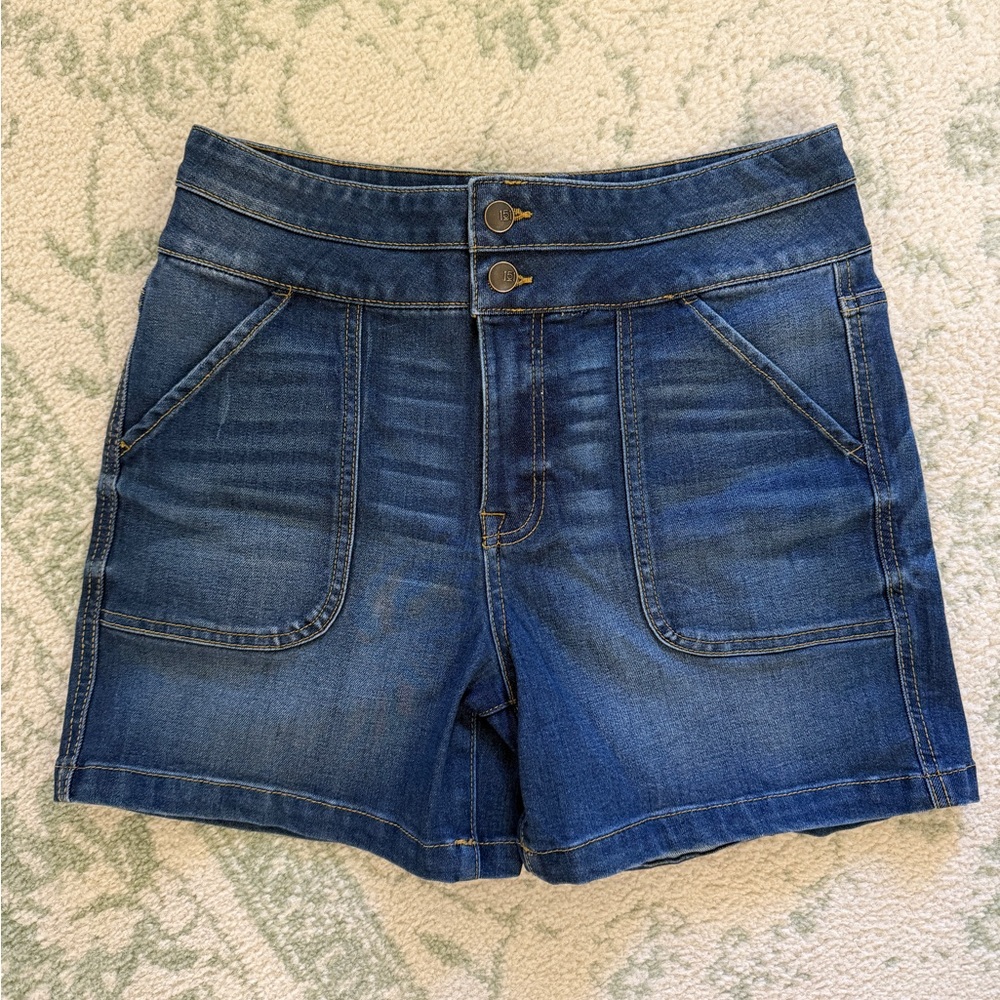 High waisted denim shorts